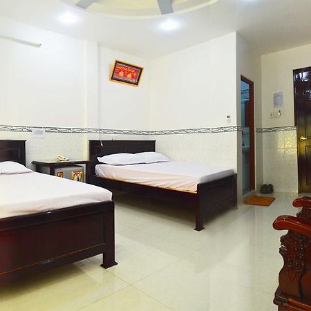 Phuong Hue Hotel Soc Trang ภายนอก รูปภาพ